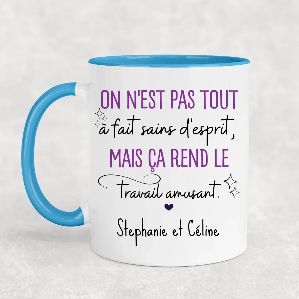 Pas tout à fait normal - Mok gepersonaliseerd
